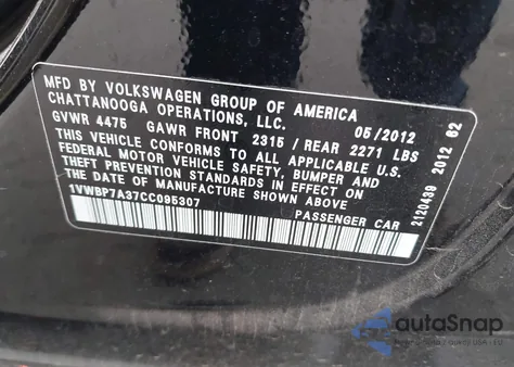 2012 Volkswagen Passat 2.5L Se z USA, uszkodzony, nr VIN 1VWBP7A37CC095307
